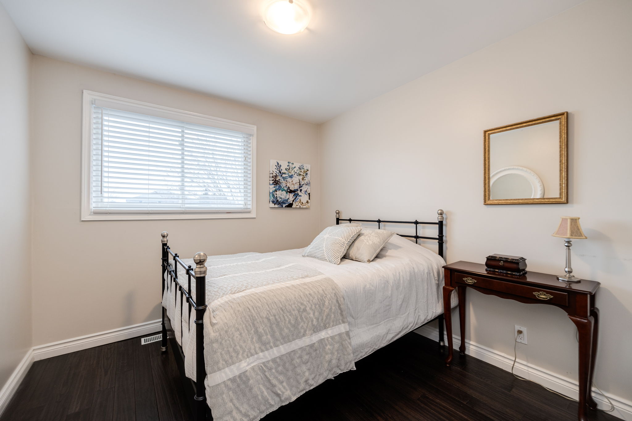 Bradford West Gwillimbury property showcase — delivered property photograph 20