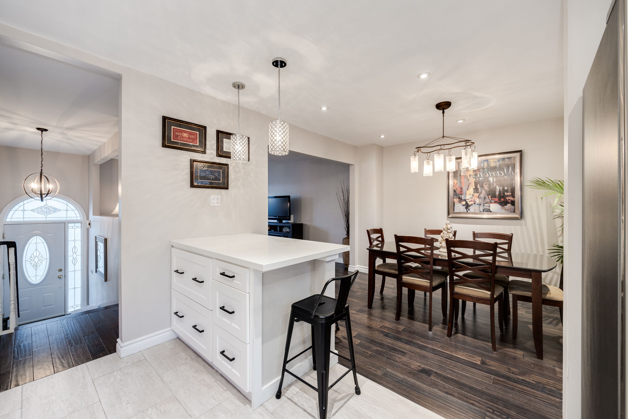 Bradford West Gwillimbury property showcase — delivered property photograph 12