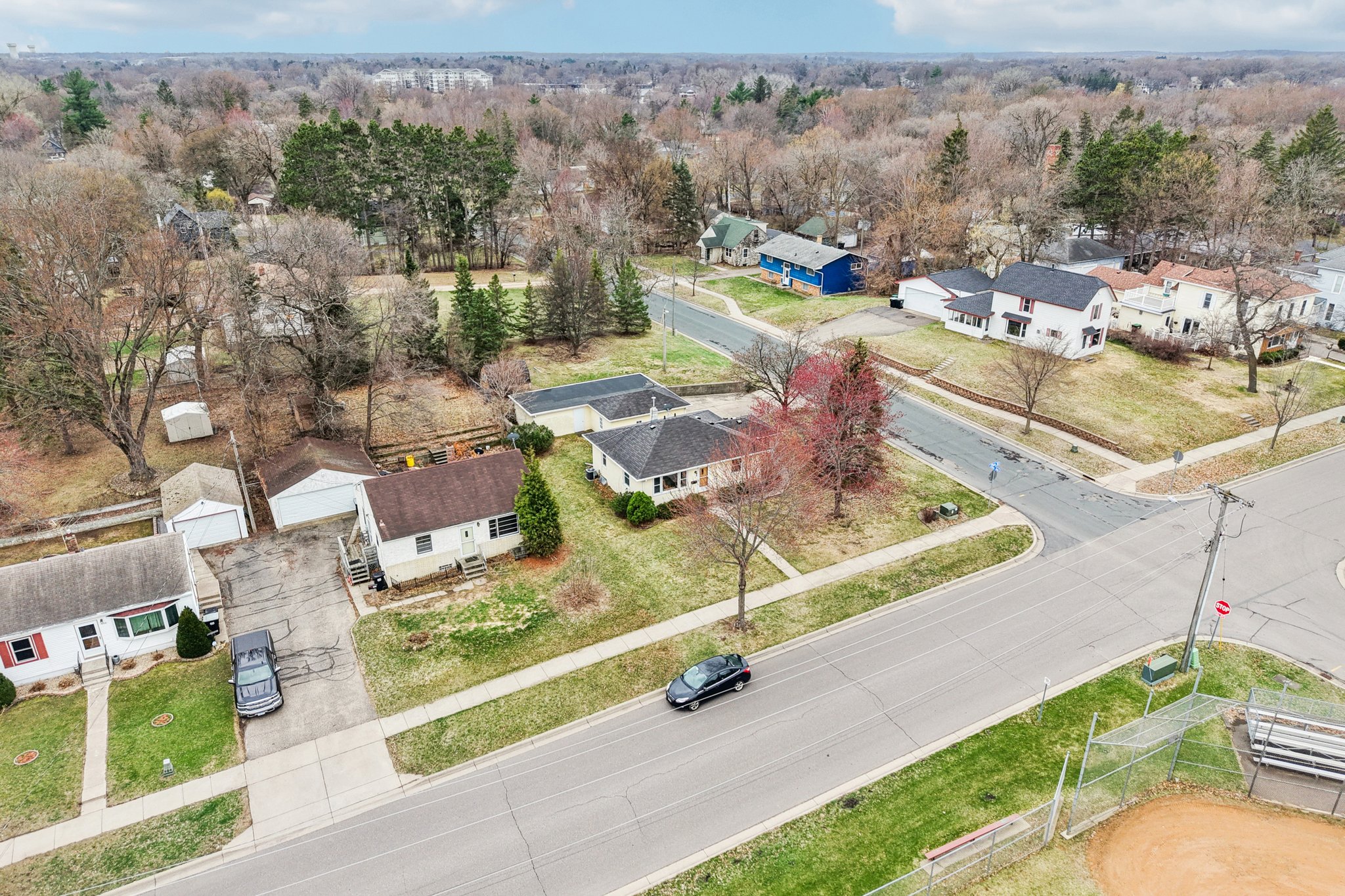 Park St-S1504-037.jpg