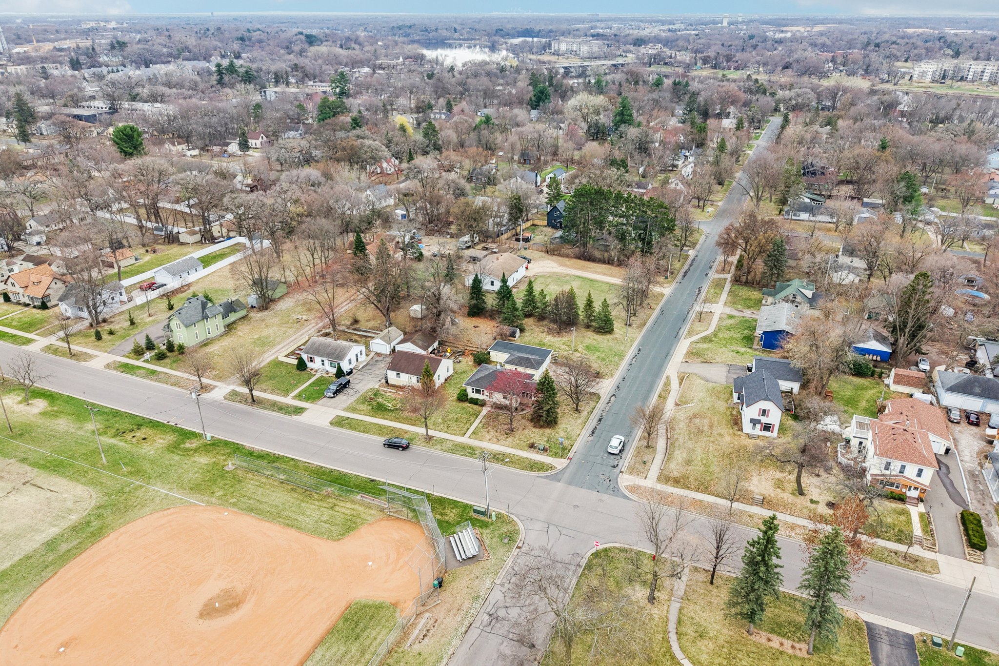 Park St-S1504-042.jpg