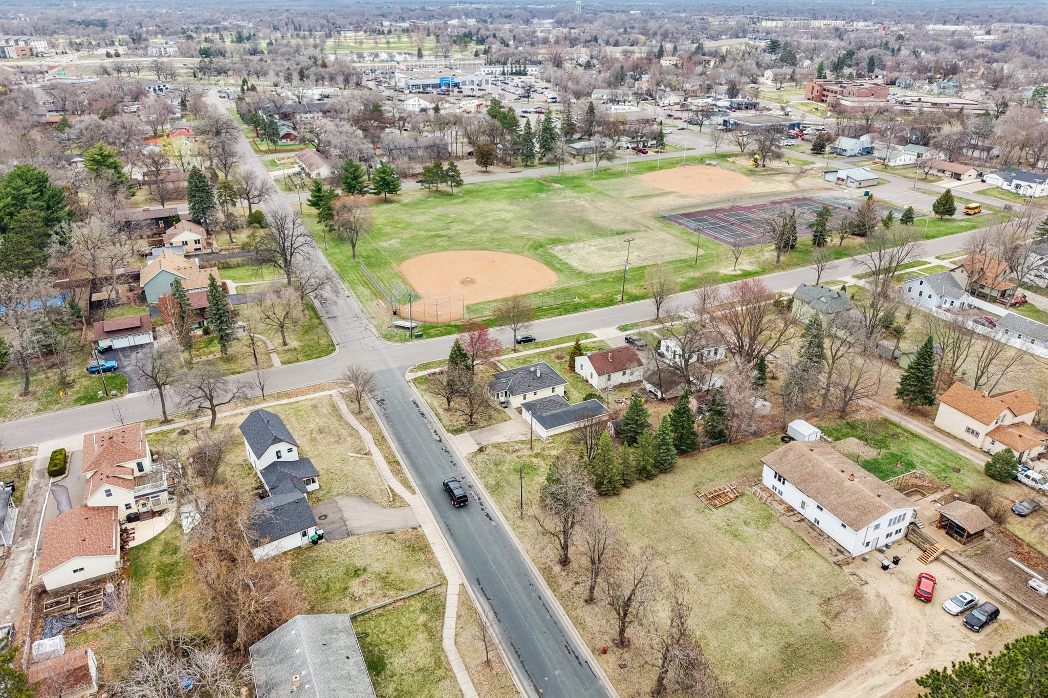 Park St-S1504-044.jpg