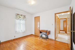 Park St-S1504-012.jpg