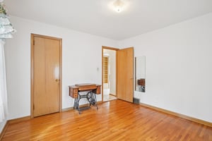 Park St-S1504-013.jpg