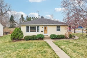 Park St-S1504-032.jpg