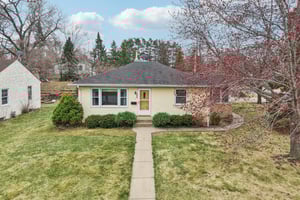 Park St-S1504-033.jpg