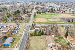 Park St-S1504-045.jpg