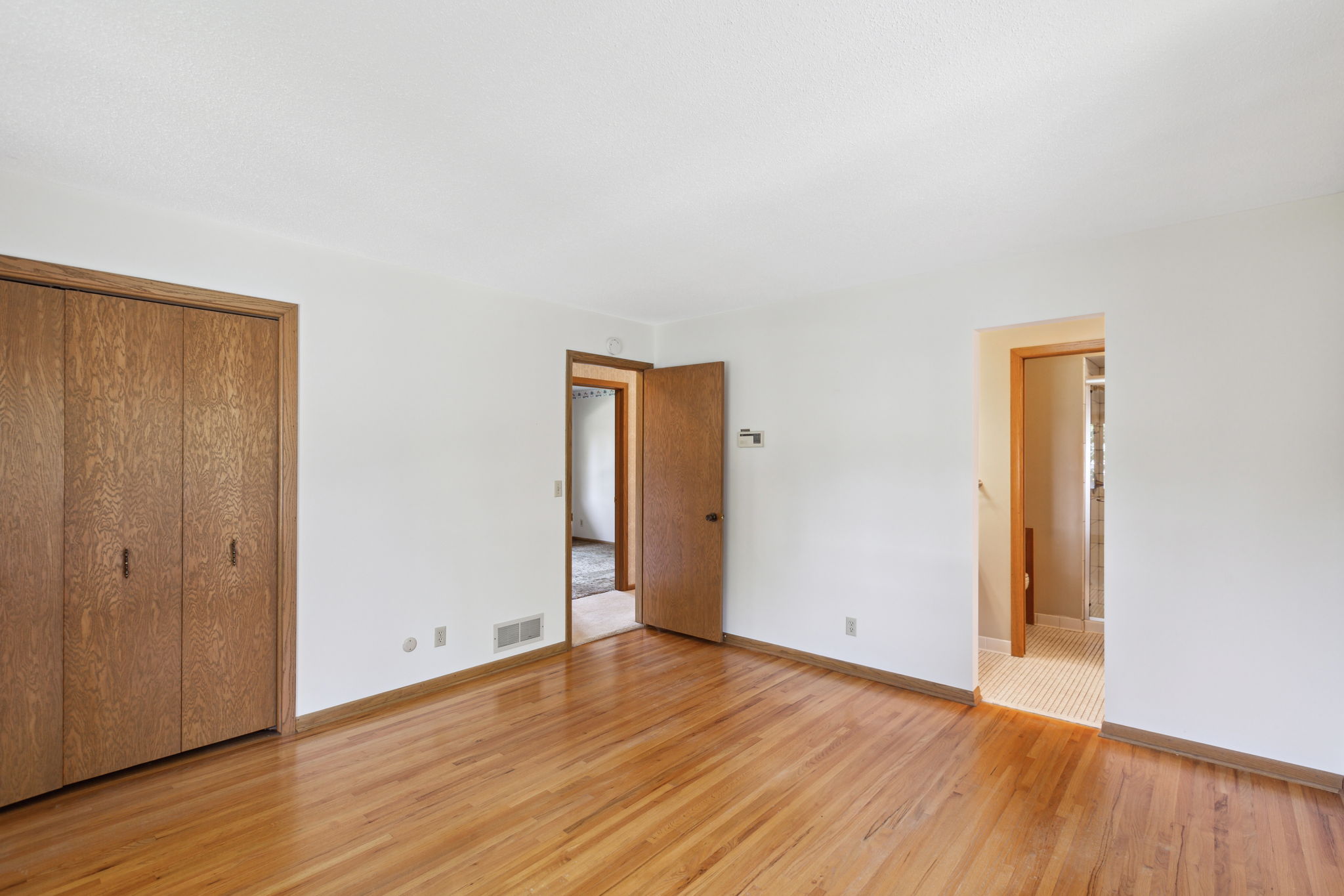 17_Interior