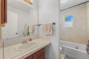  Photo 23