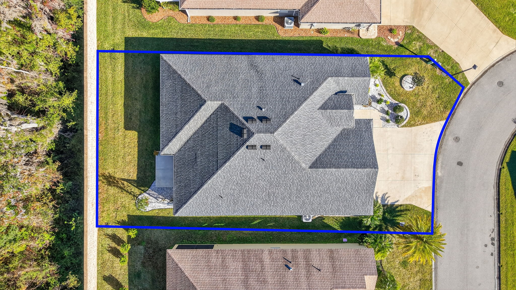 Aerial with Private Rear Yard, Wall, and Woods