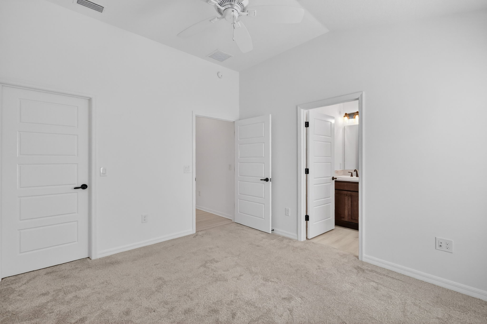 En Suite Second Bedroom