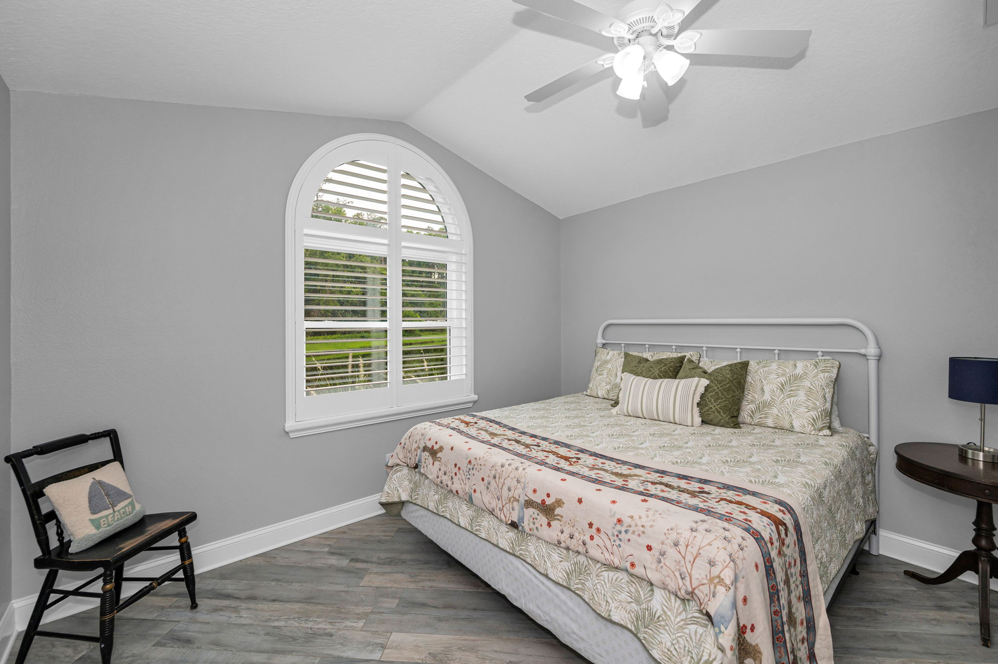 Bedroom4