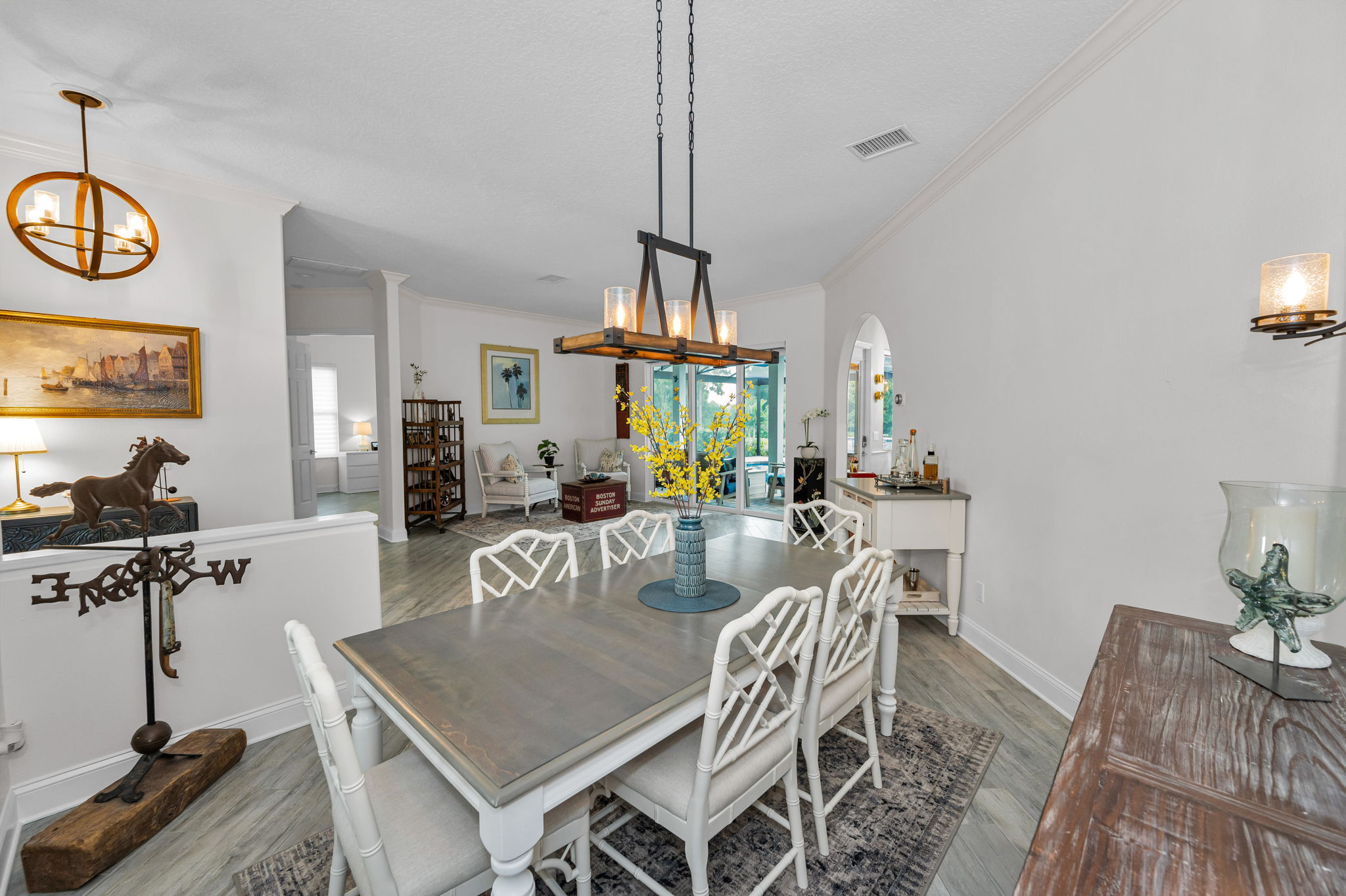 Dining Room3