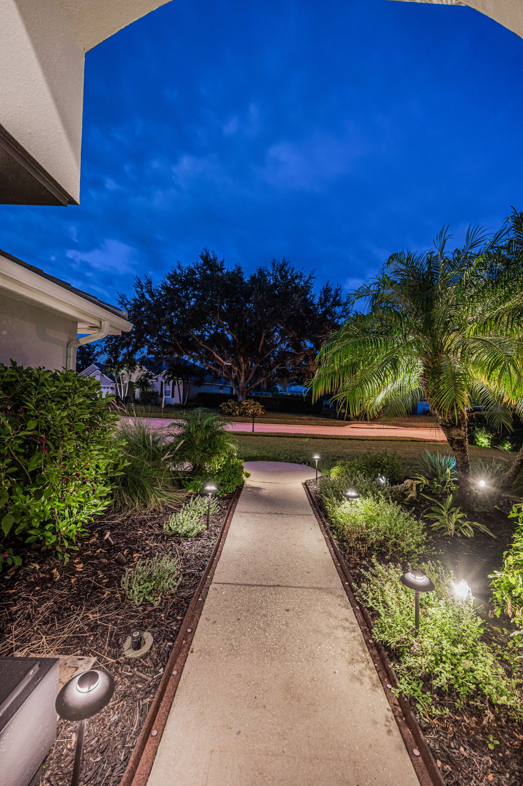 Front Walkway20