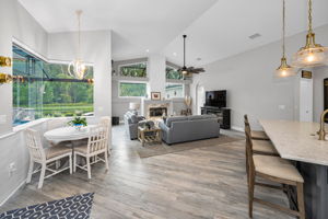Kitchen12