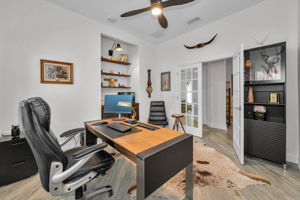 Office1b