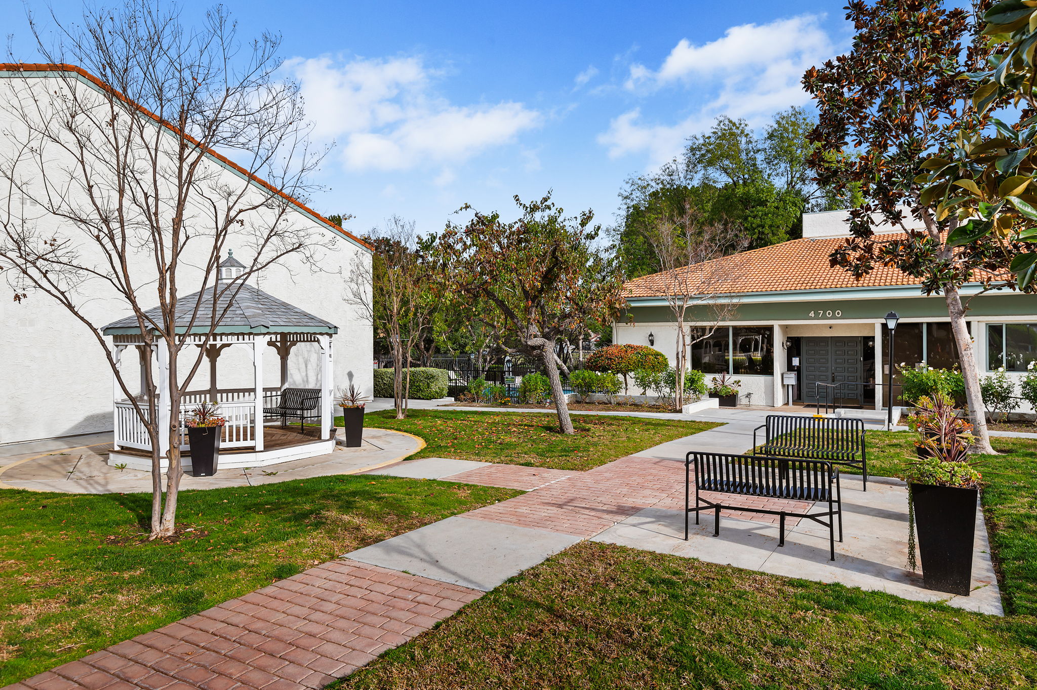 18 - Oak Park Calabasas Community Park - Clubhouse