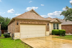 Thomas Rusk-S2104-002.jpg