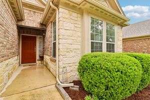 Thomas Rusk-S2104-007.jpg