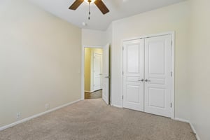 Thomas Rusk-S2104-030.jpg