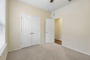 Thomas Rusk-S2104-033.jpg