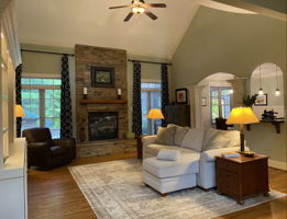 4626 Water Oak Dr Photo 7