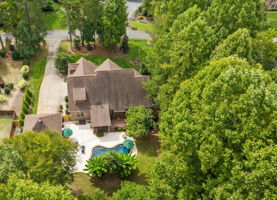 4626 Water Oak Dr Photo 3