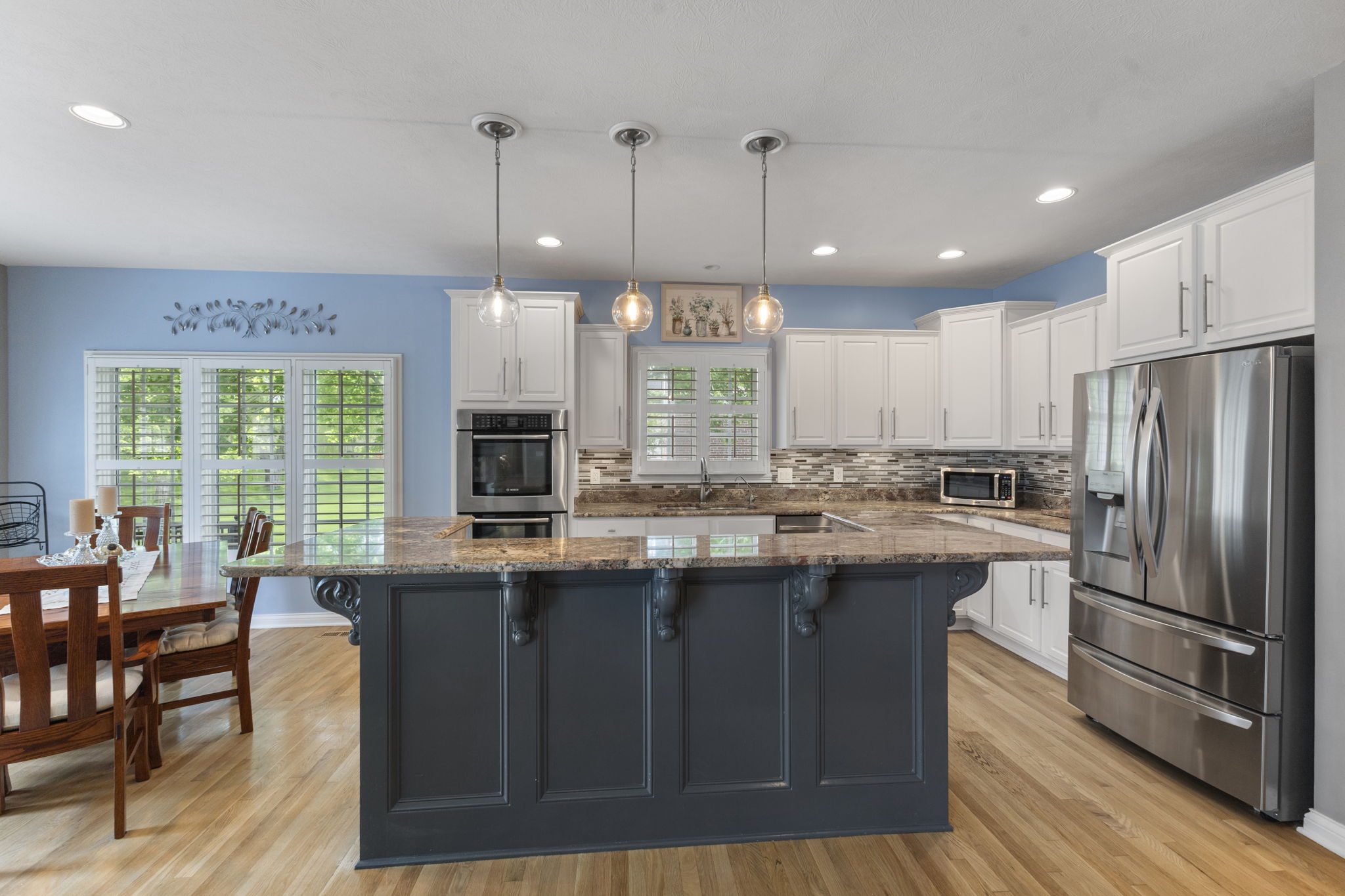  Photo 7