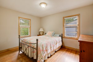 10 Bedroom 2
