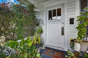 4631 Astral Entrance