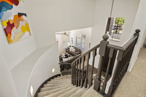  Photo 37