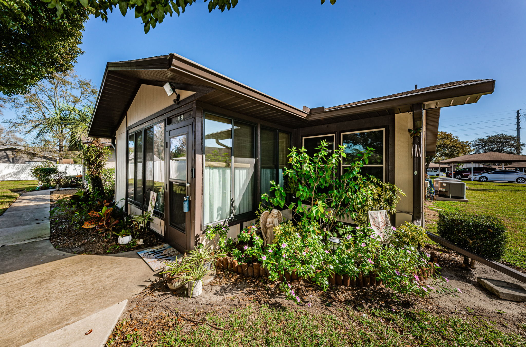Front Exterior1