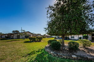 19-Clubhouse