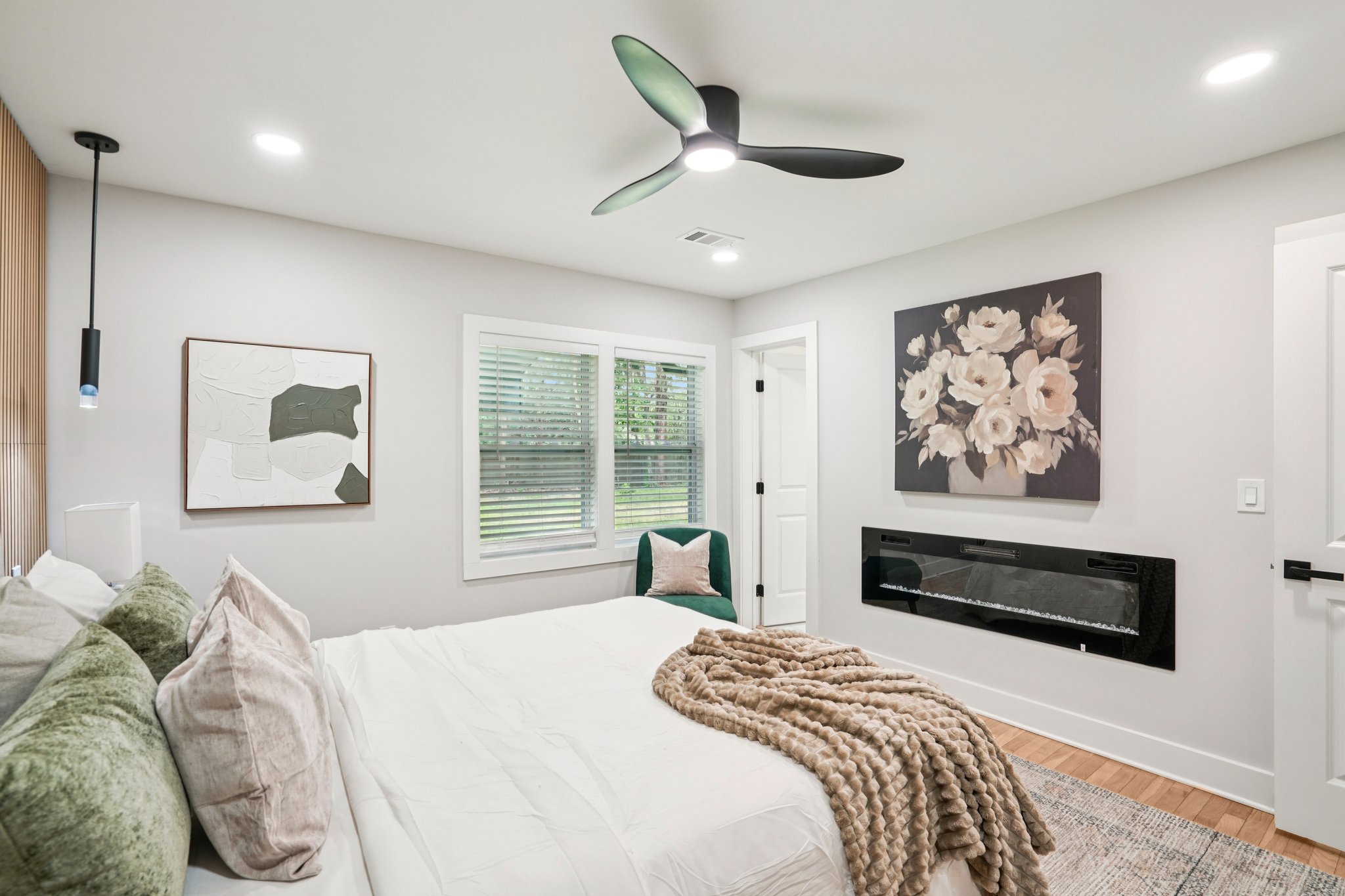 Chamblee Dunwoody Rd-L0805-026.jpg