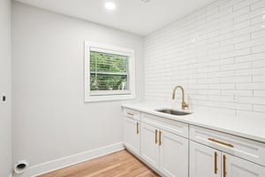 Chamblee Dunwoody Rd-L0805-018.jpg