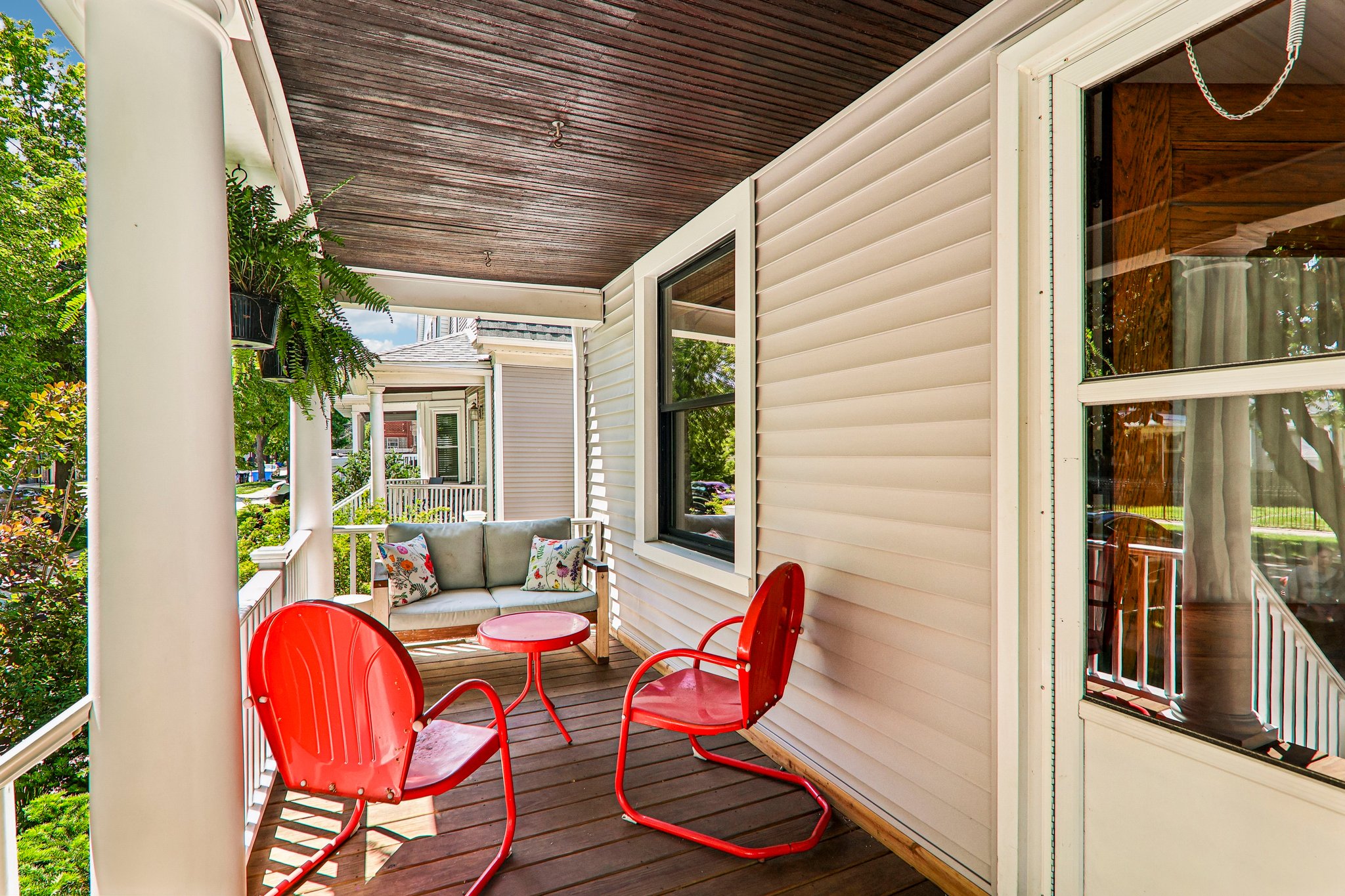 N Kilbourn Ave-S2905-047.jpg