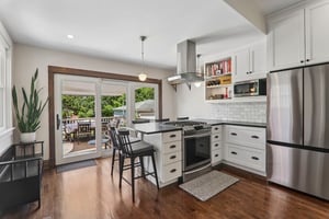 N Kilbourn Ave-S2905-020.jpg