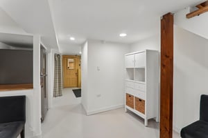 N Kilbourn Ave-S2905-032.jpg