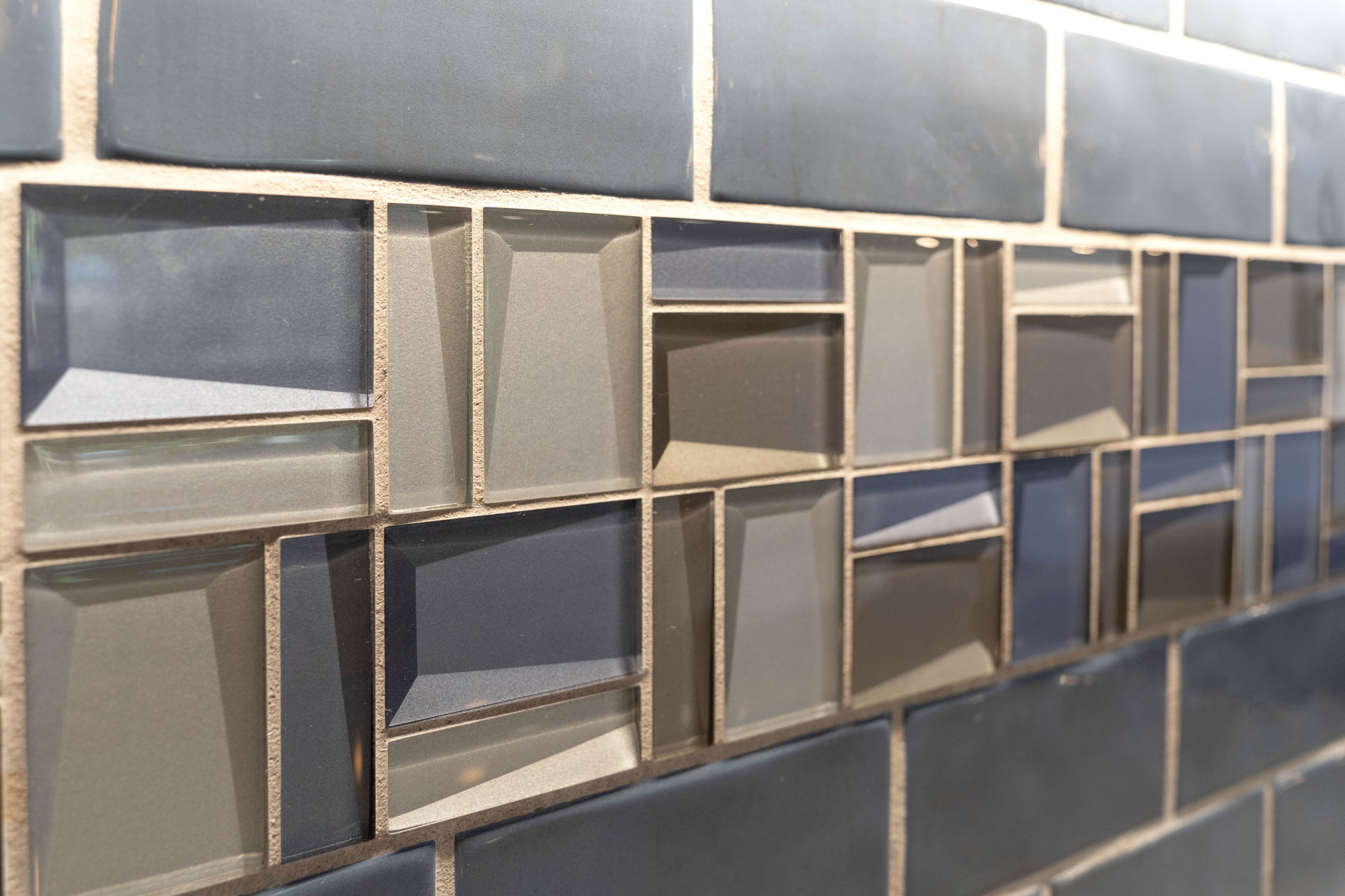 Custom Designed Tile & Glass Backsplash