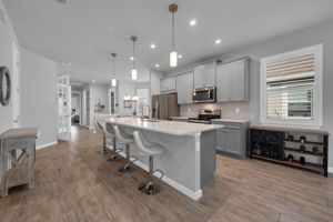 Breakfast Bar - Kitchen to Foyer View