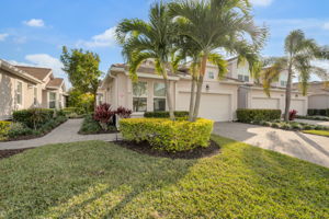 2-Car Garage / End Unit