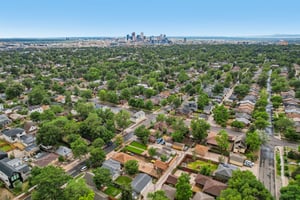 N Clay St-S0907-043.jpg