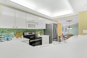 Photo 40