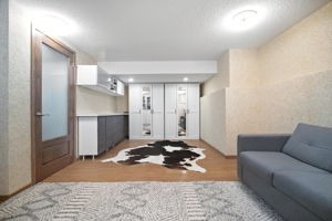  Photo 38