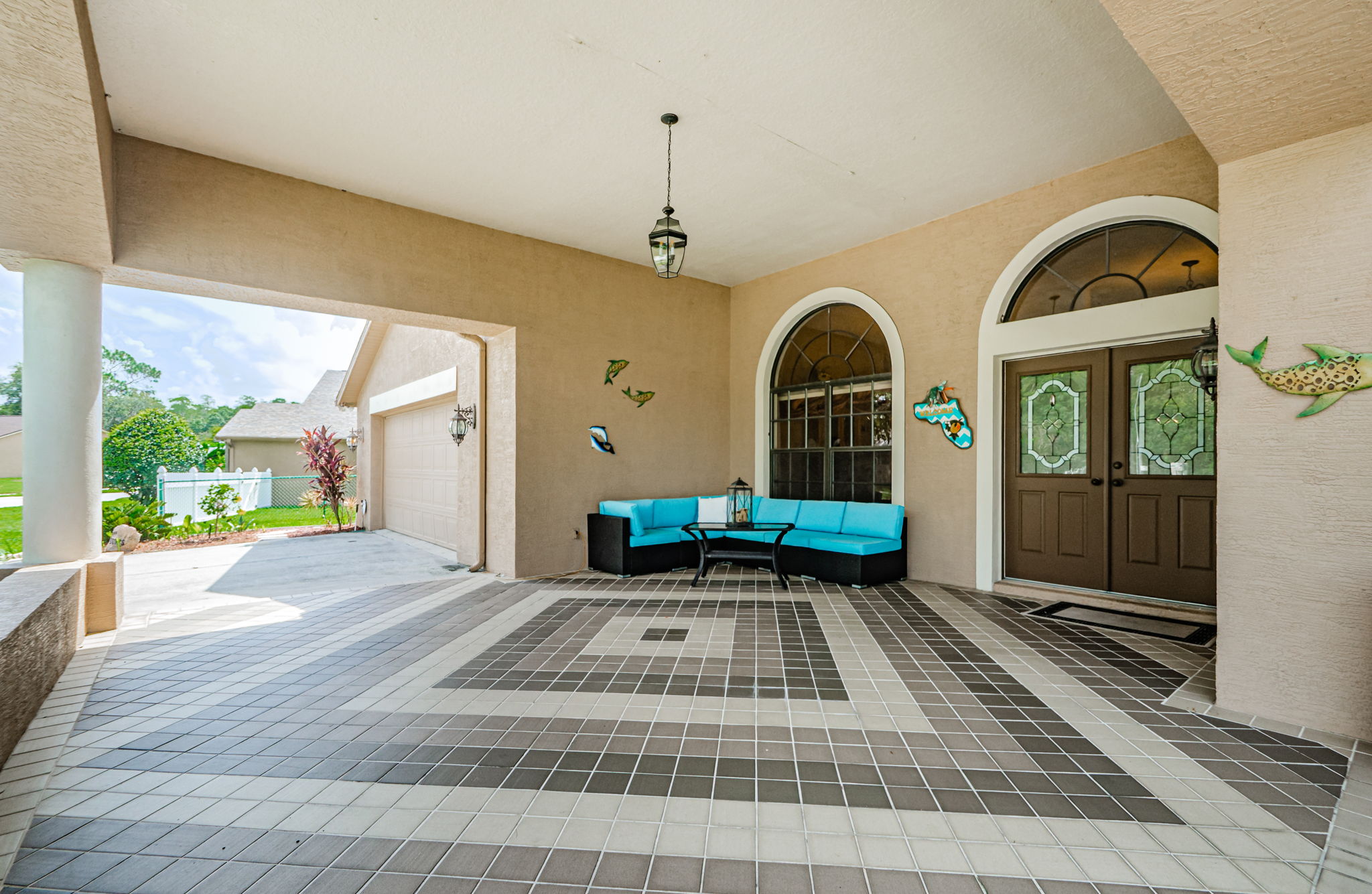 Front Exterior Entrance 1B