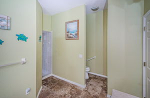 Primary Bathroom 1B-2