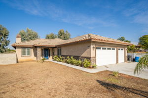  4635 Duarte Ct, Riverside, CA 92505, US Photo 0