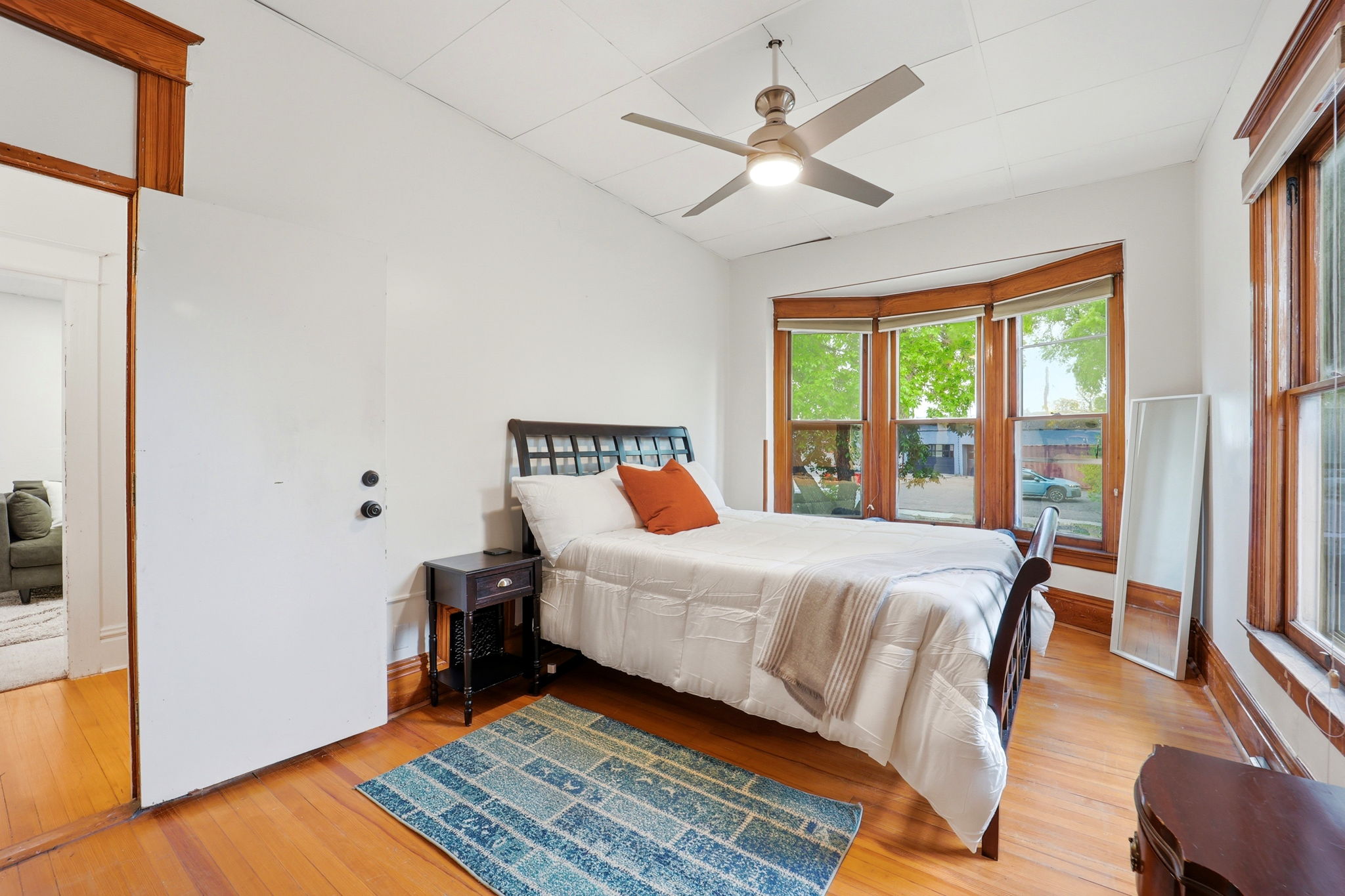 Main Floor Bedroom 2