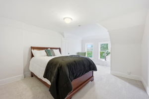 Upper Bedroom 4