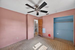 Interiors (18)