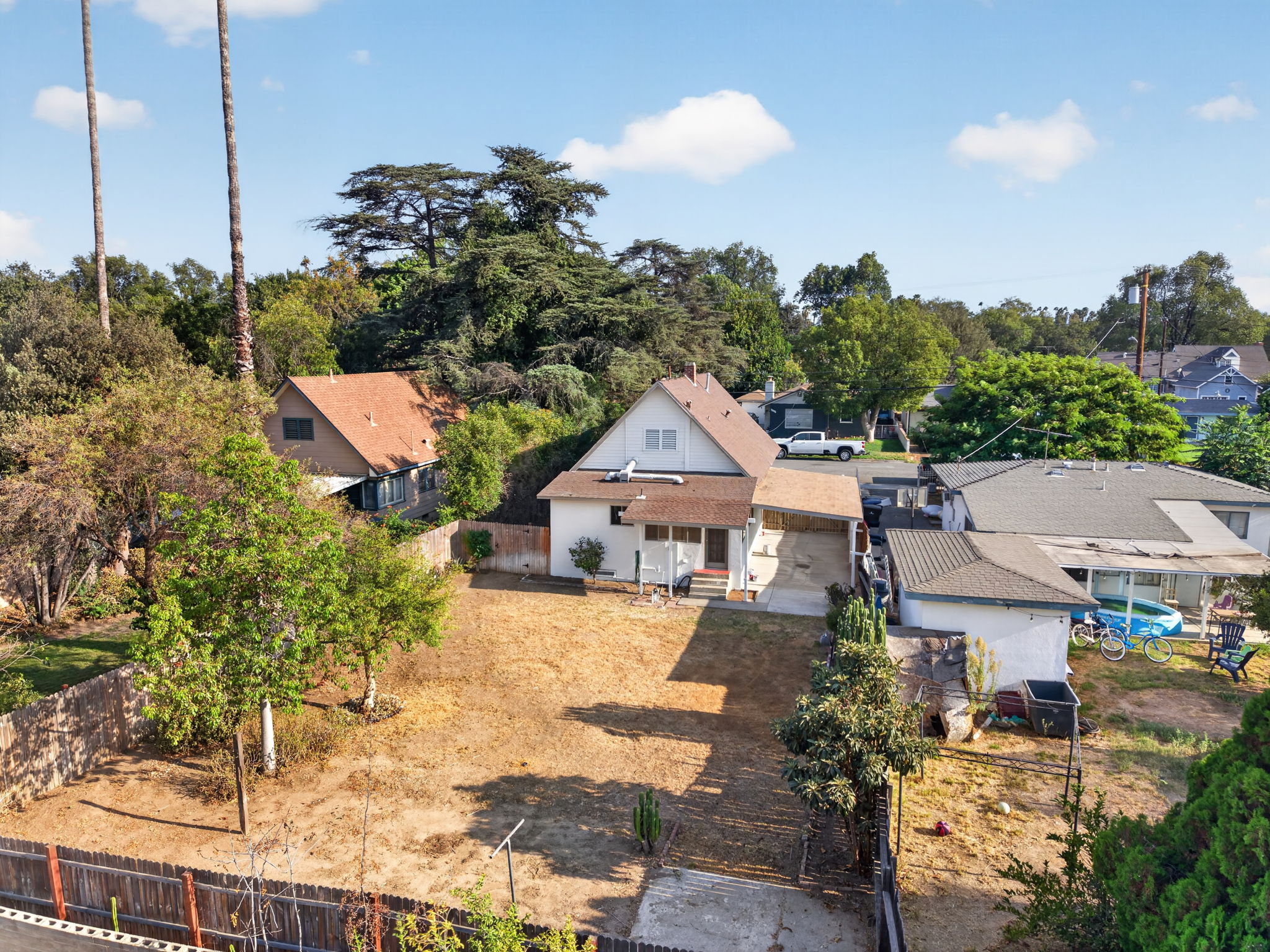  Photo 64